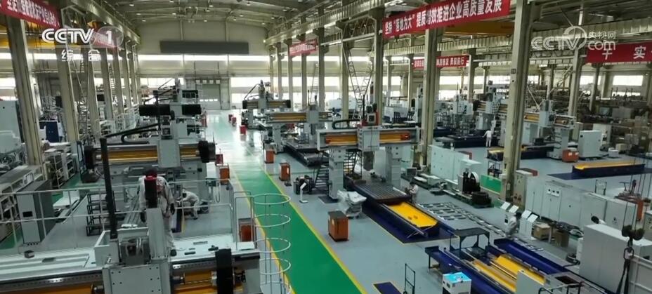 打破技术壁垒，跨越“龙门”——中国自主研发高端数控机床实现突破